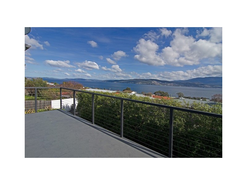 543 Oceana Drive, Howrah TAS 7018