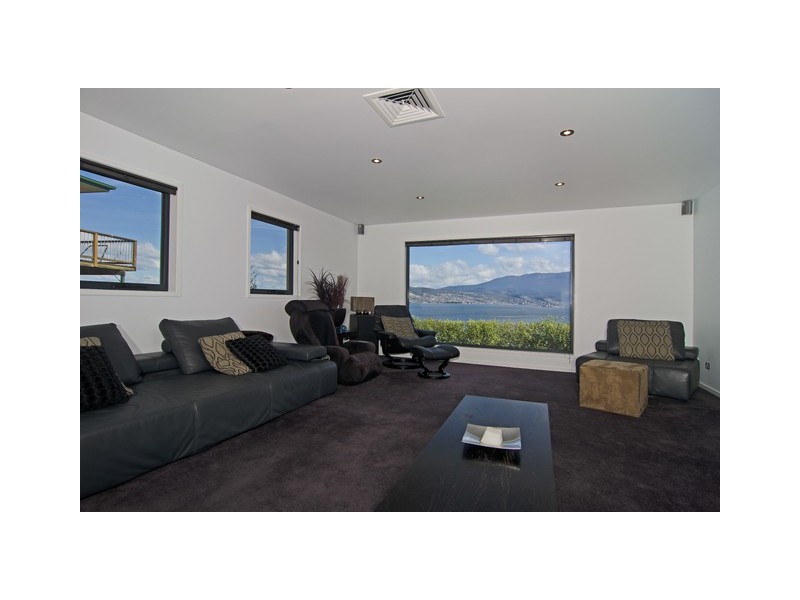 543 Oceana Drive, Howrah TAS 7018