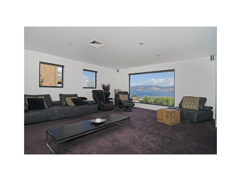 543 Oceana Drive, Howrah TAS 7018