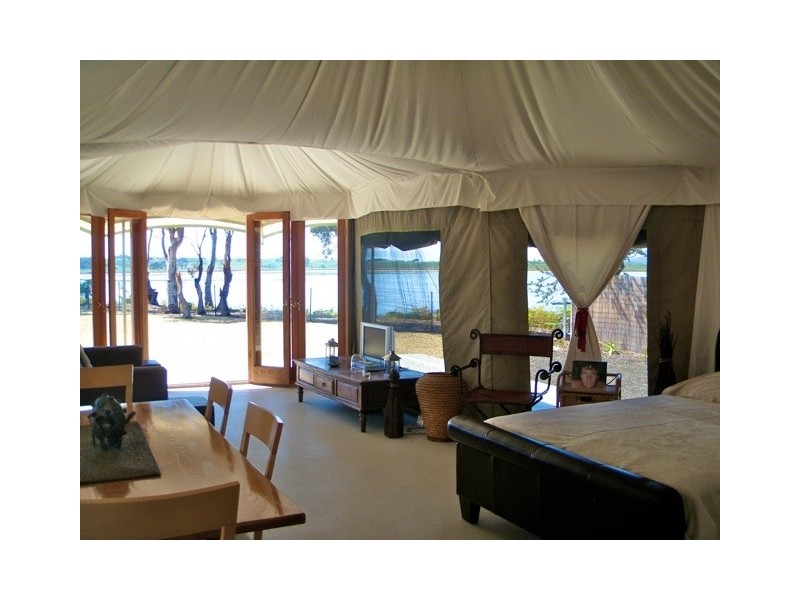 696 Bay Road, Marion Bay TAS 7175