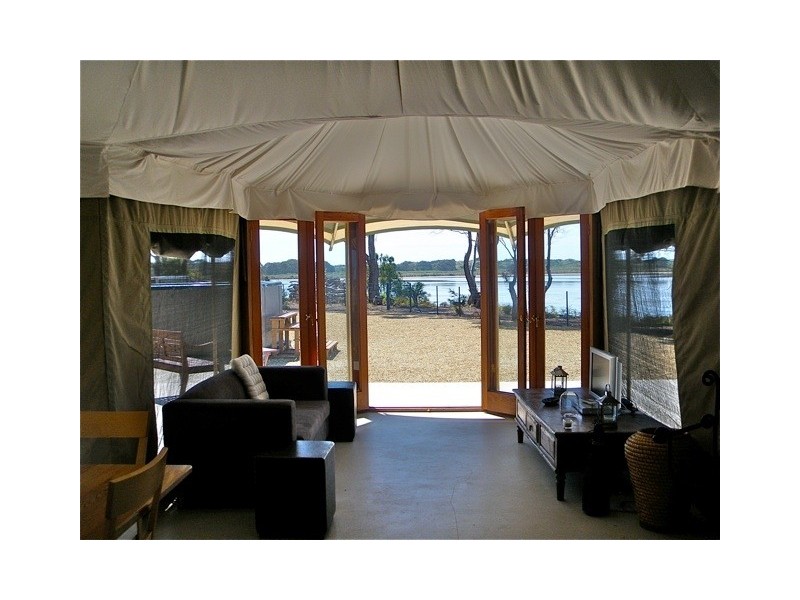 696 Bay Road, Marion Bay TAS 7175