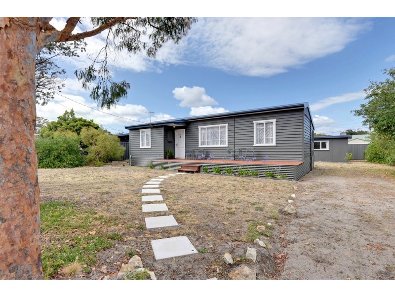 6 Poplar Court, Primrose Sands TAS 7173