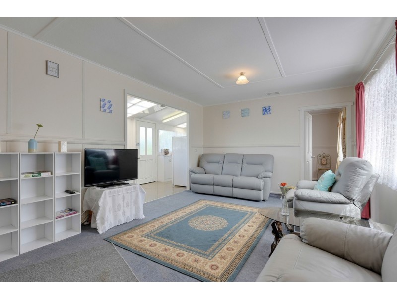 6 Poplar Court, Primrose Sands TAS 7173