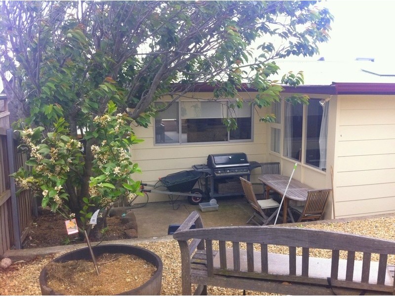 18 Esplanade, Midway Point TAS 7171