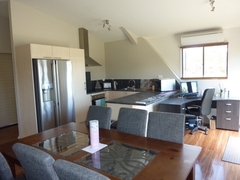 16 Colleen Crescent, Primrose Sands TAS 7173