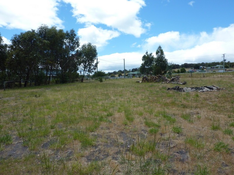 16 Colleen Crescent, Primrose Sands TAS 7173