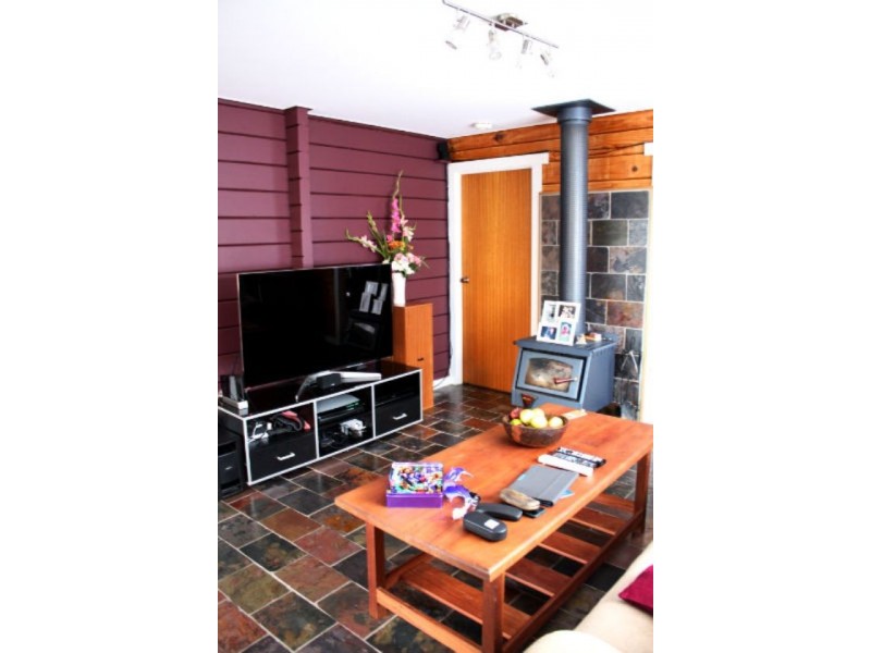 4 Loop Street, Carlton TAS 7173