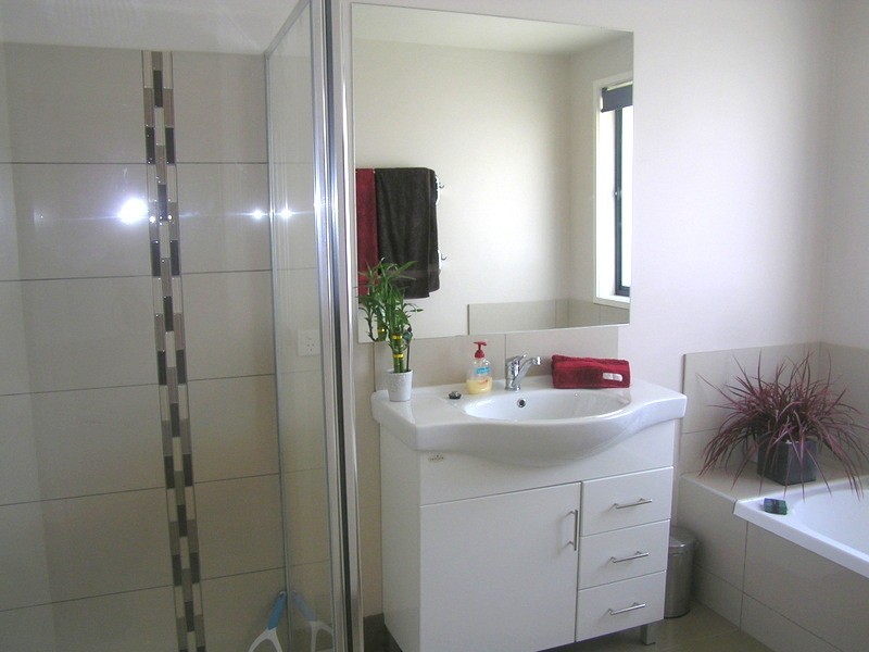 9 Abate Place, Midway Point TAS 7171