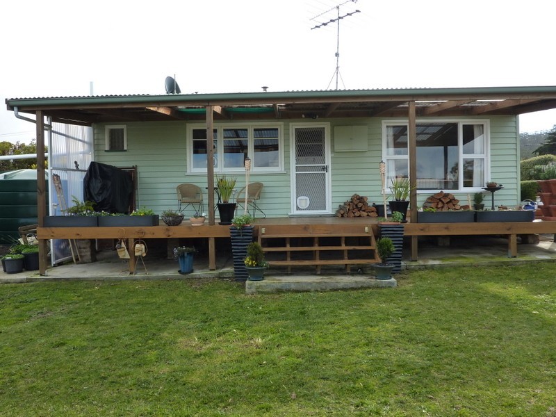 91 Arthur Highway, Dunalley TAS 7177