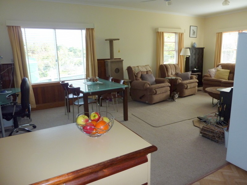 91 Arthur Highway, Dunalley TAS 7177