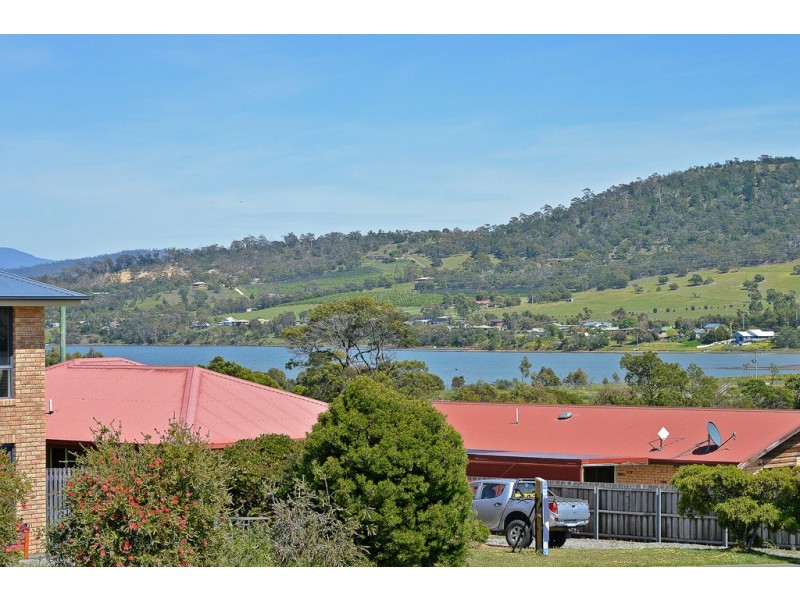 14 Kirabati Road, Midway Point TAS 7171