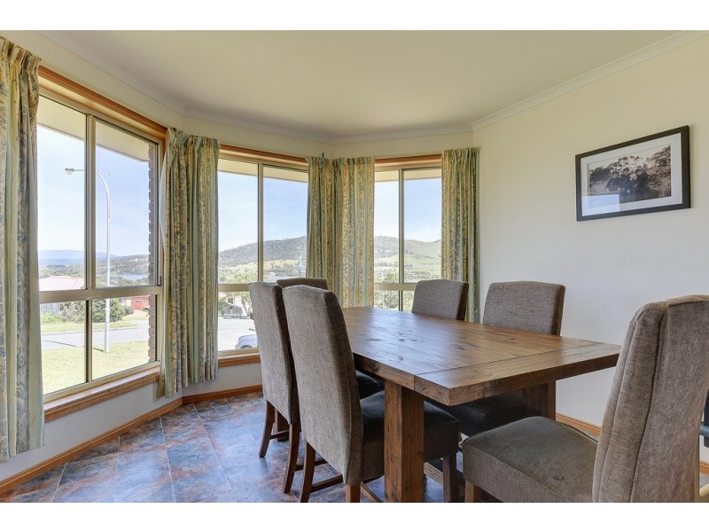 14 Kirabati Road, Midway Point TAS 7171