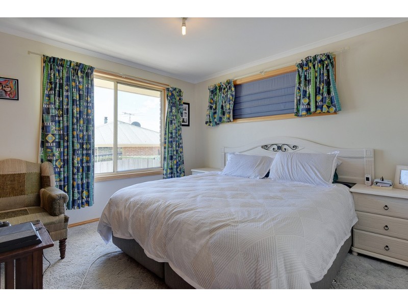 14 Kirabati Road, Midway Point TAS 7171