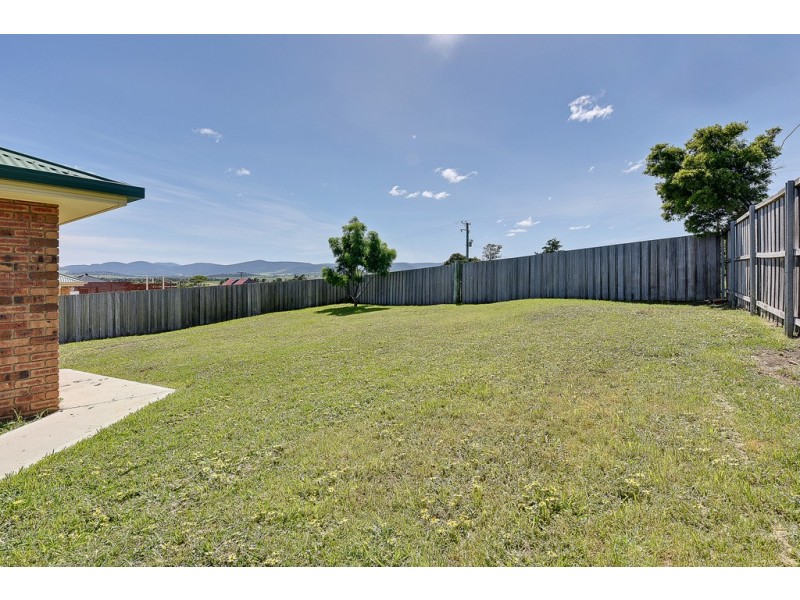 14 Kirabati Road, Midway Point TAS 7171