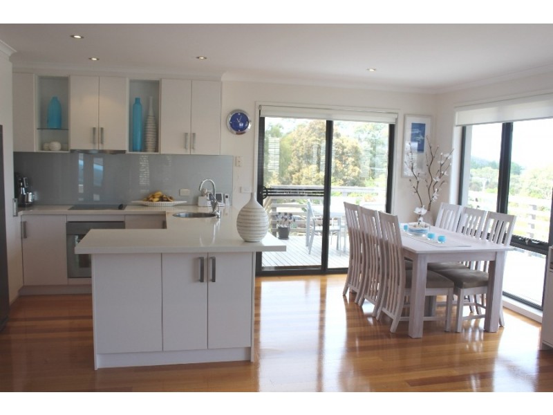 14 Luke Avenue, Carlton TAS 7173