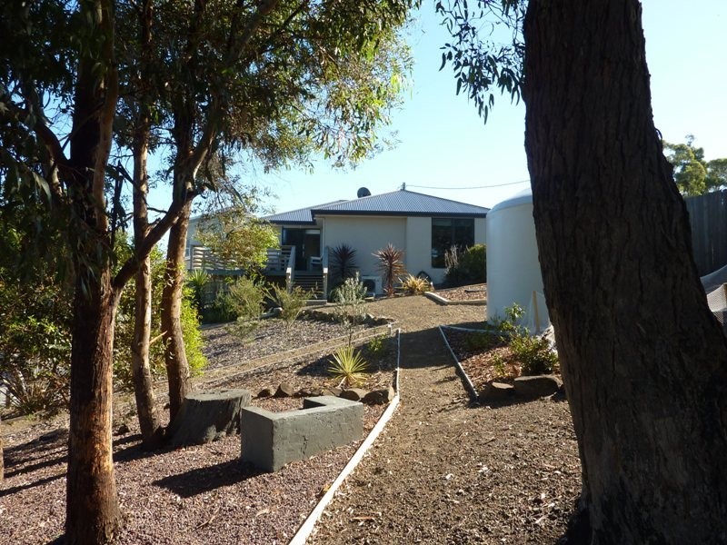 14 Luke Avenue, Carlton TAS 7173
