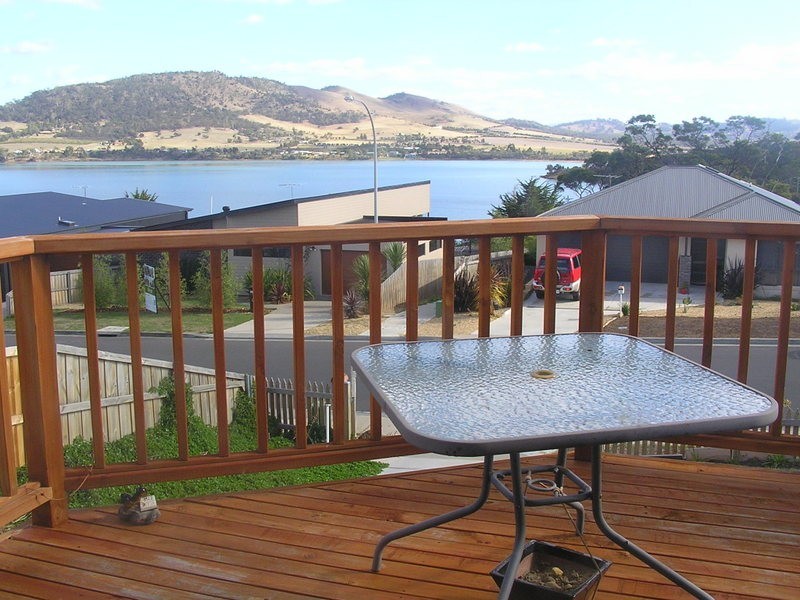 64 Reynolds Road, Midway Point TAS 7171