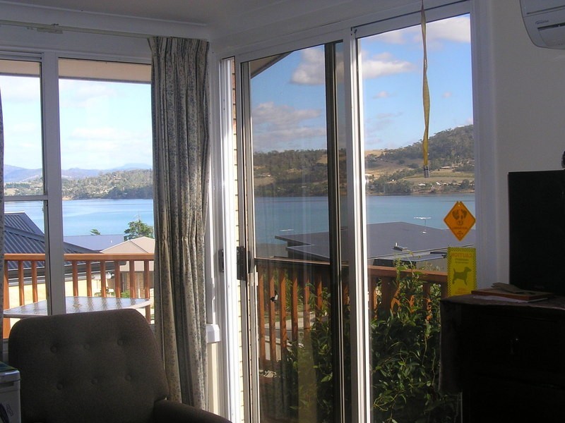 64 Reynolds Road, Midway Point TAS 7171