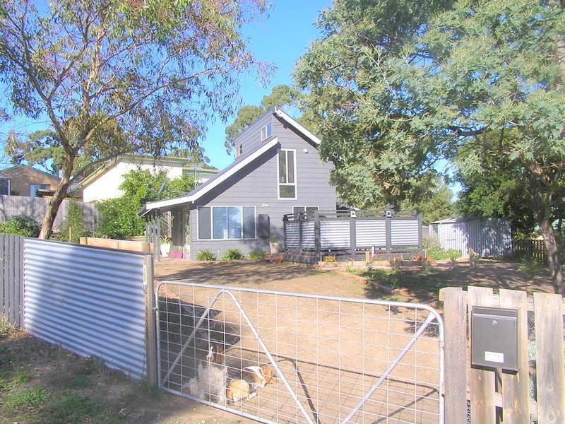17 Meethenar Street, Carlton TAS 7173