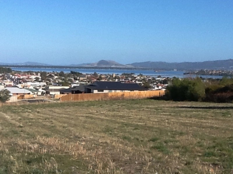 8 Gatehouse Drive, Sorell TAS 7172