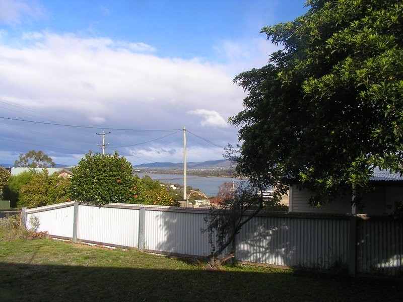 10 Bay Road, Midway Point TAS 7171