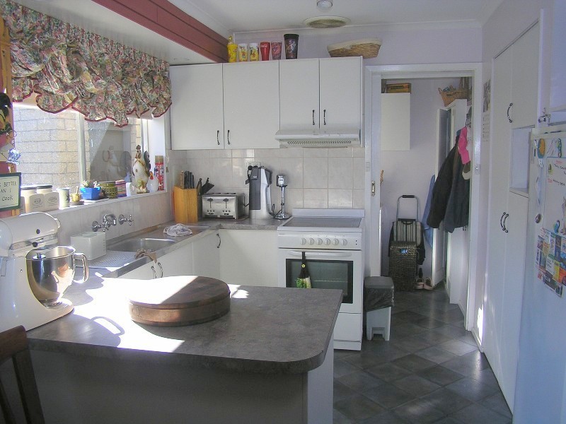 10 Bay Road, Midway Point TAS 7171