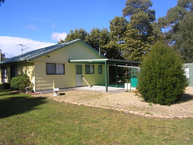 37 Beach Street, White Beach TAS 7184