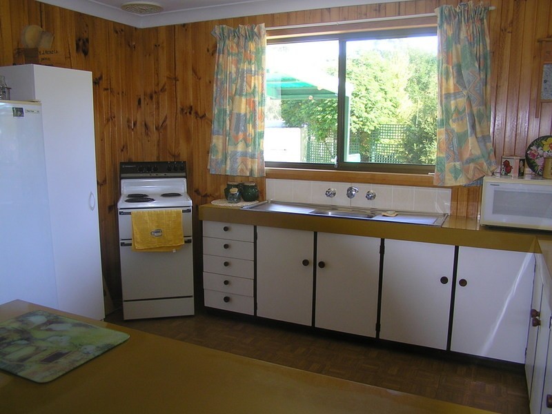 37 Beach Street, White Beach TAS 7184