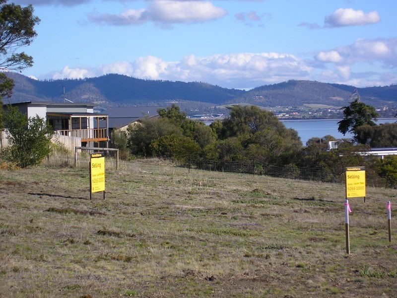 Lot 43, 136 Penna Road “BARILLA VIEWS”, Midway Point TAS 7171