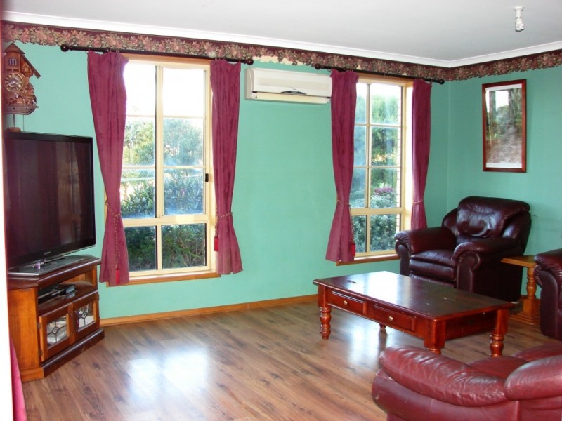 50 Littles Road, Premaydena TAS 7185