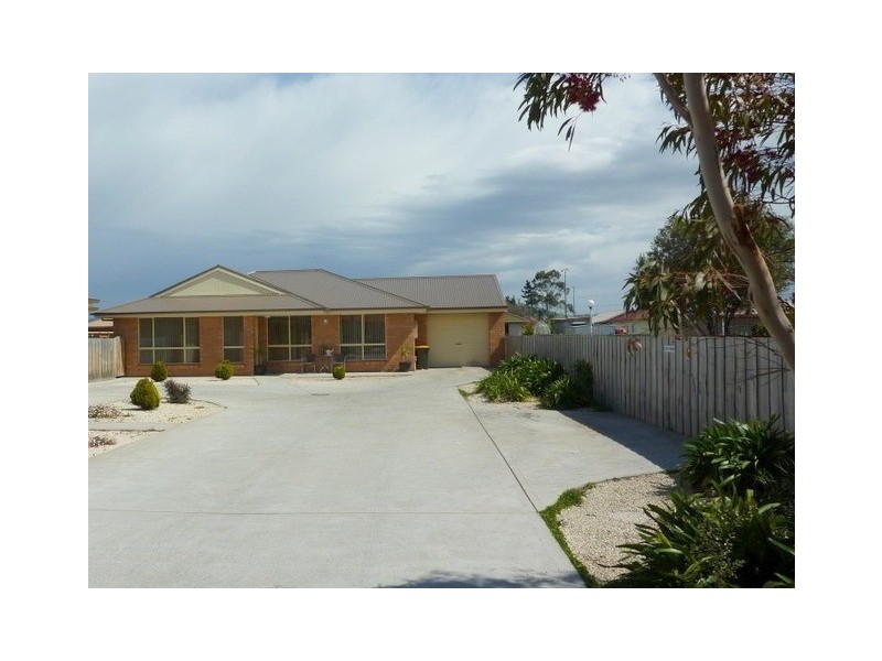 2/25 Walker Street, Sorell TAS 7172