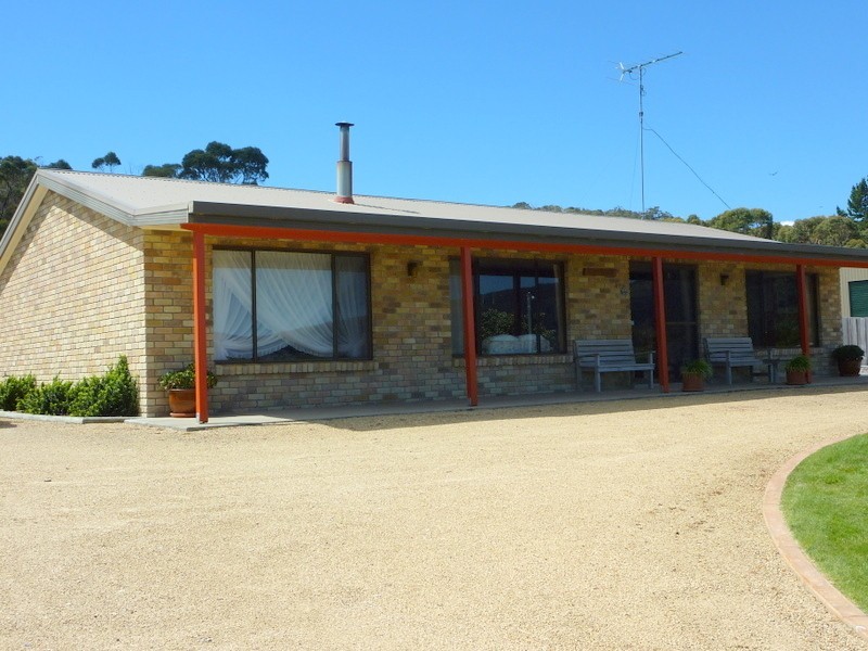 144 Apex Point Road, White Beach TAS 7184