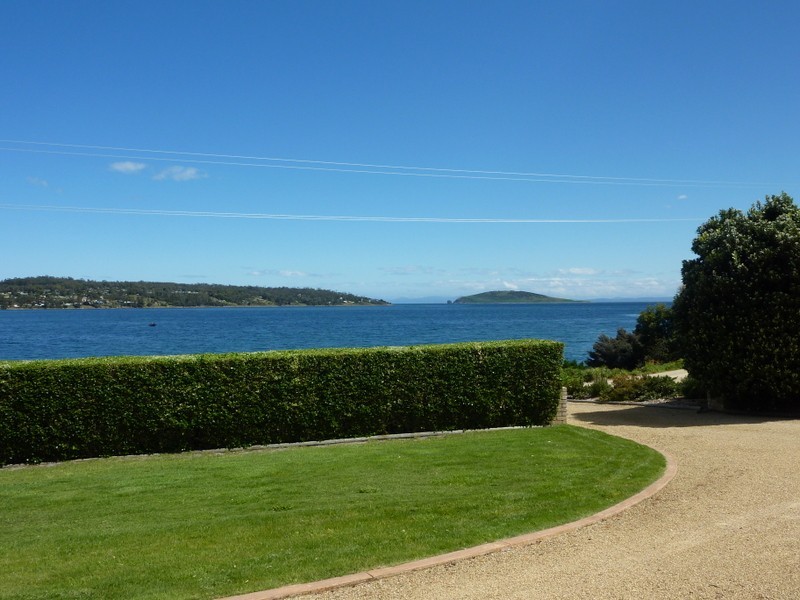 144 Apex Point Road, White Beach TAS 7184