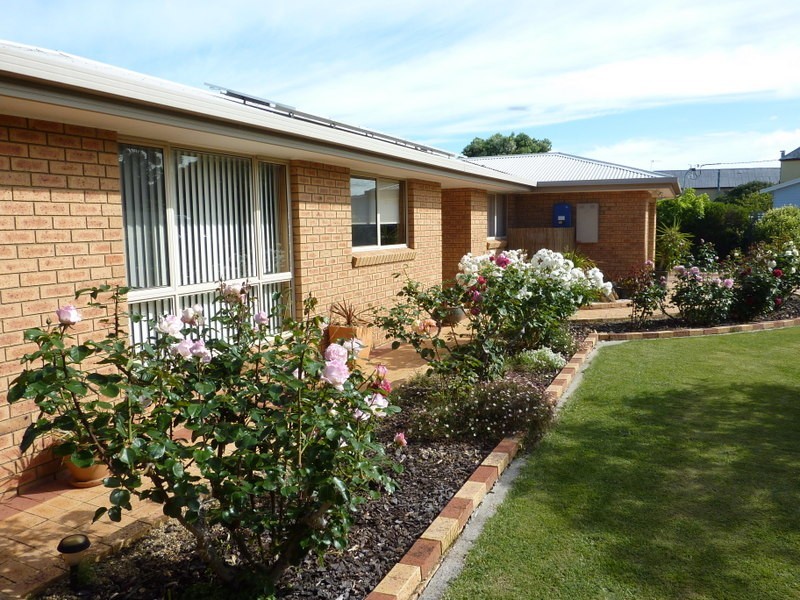 6 Waterloo Road, Swansea TAS 7190