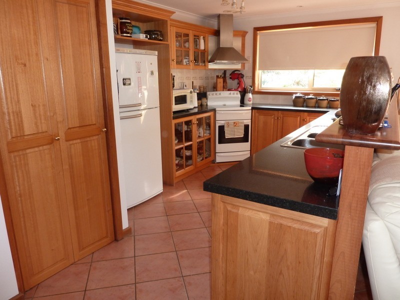 6 Waterloo Road, Swansea TAS 7190