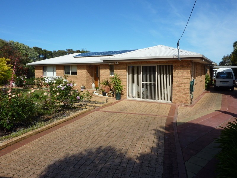 6 Waterloo Road, Swansea TAS 7190