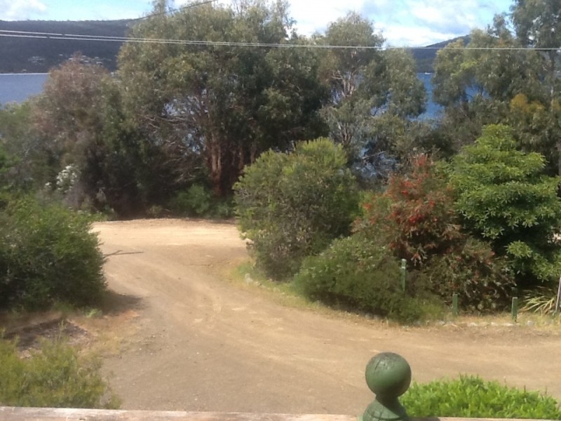 162 Apex Point Road, White Beach TAS 7184