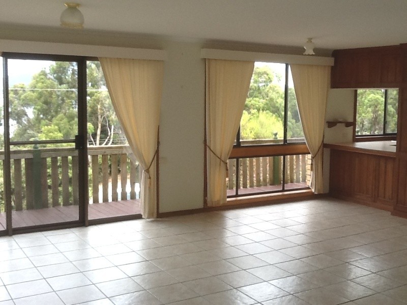 162 Apex Point Road, White Beach TAS 7184