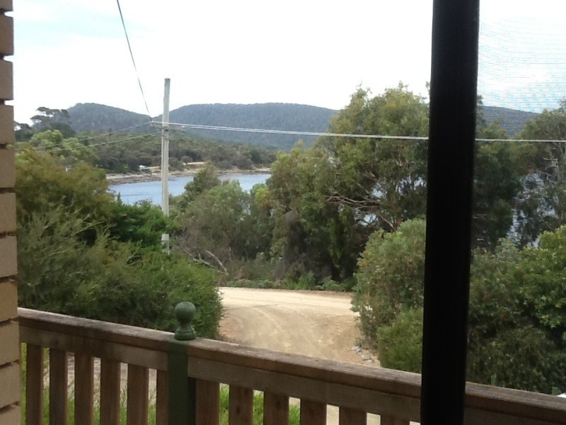 162 Apex Point Road, White Beach TAS 7184