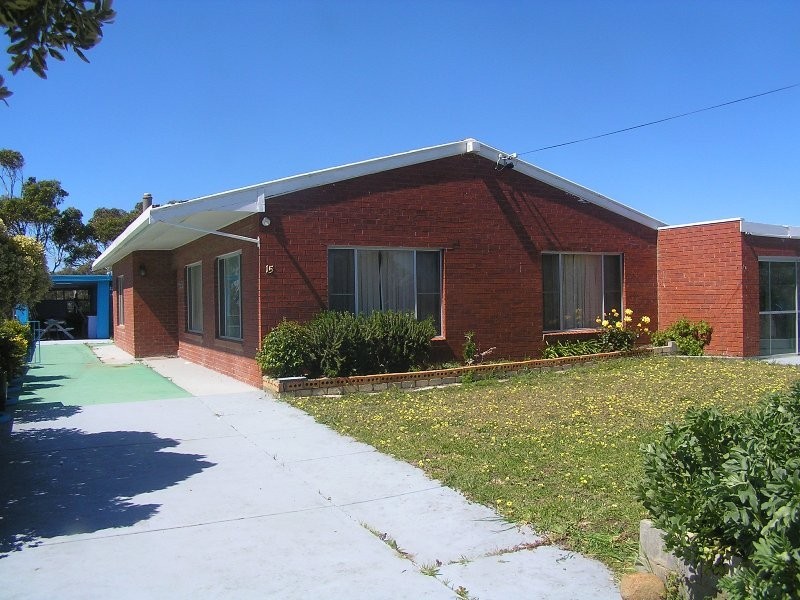 15 Linden Road, Primrose Sands TAS 7173