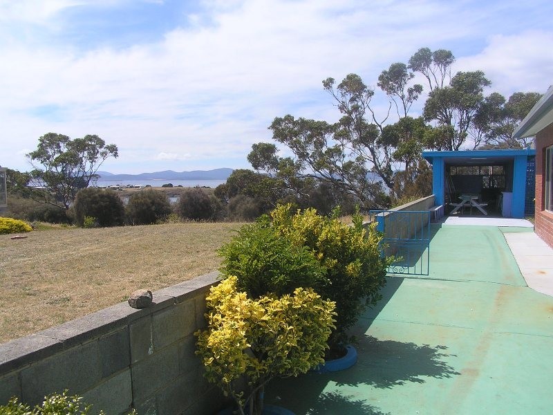 15 Linden Road, Primrose Sands TAS 7173