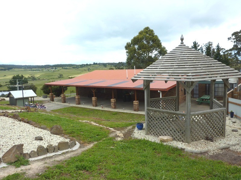 855 Arthur Highway, Forcett TAS 7173