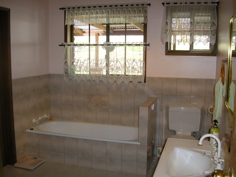 855 Arthur Highway, Forcett TAS 7173