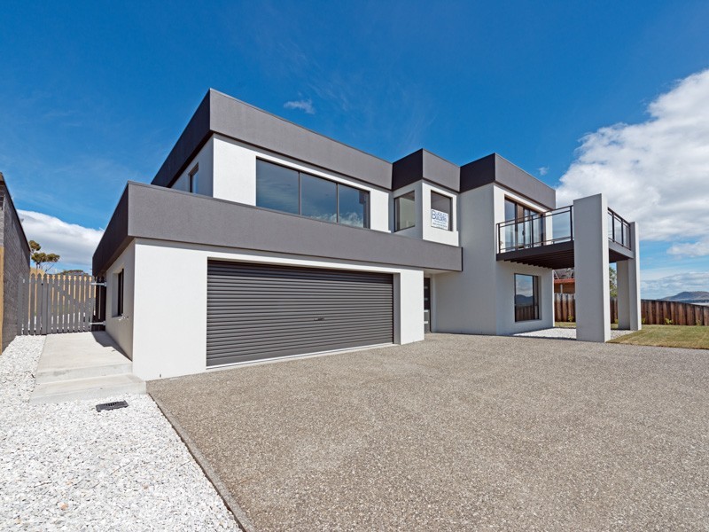 74 Reynolds Road, Midway Point TAS 7171
