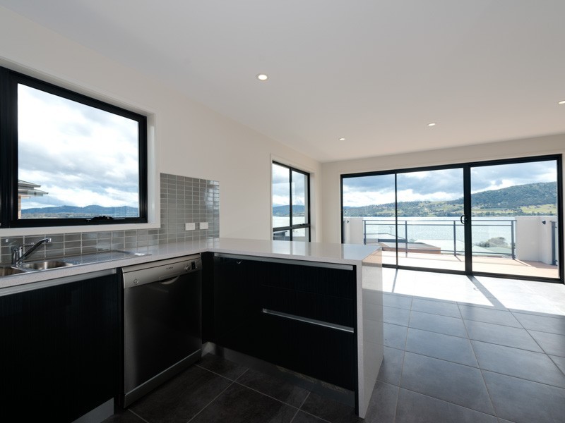 74 Reynolds Road, Midway Point TAS 7171
