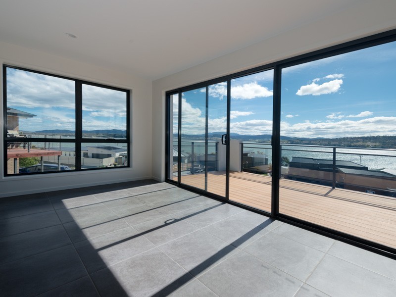 74 Reynolds Road, Midway Point TAS 7171