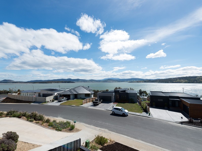 74 Reynolds Road, Midway Point TAS 7171