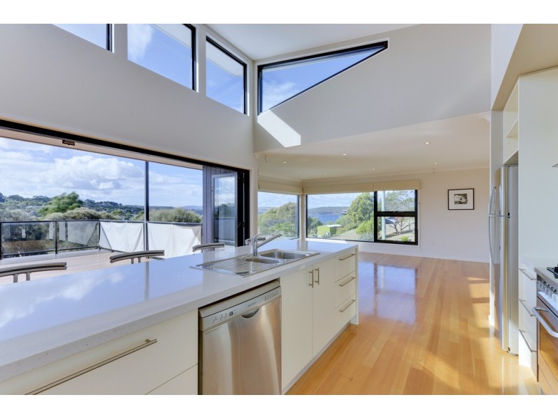 9 Warrantena Street, Dodges Ferry TAS 7173