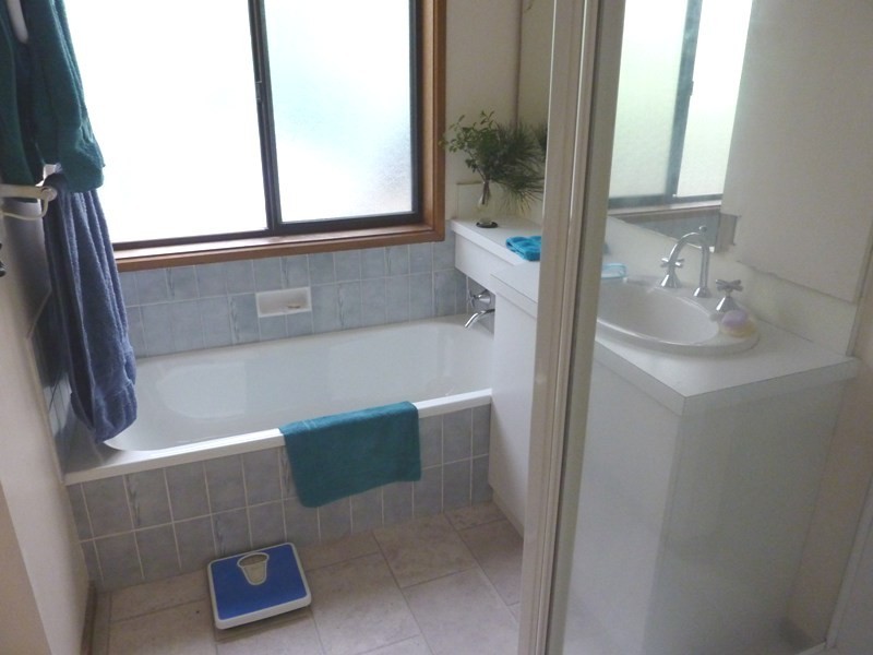 7 Longs Road, Boomer Bay TAS 7177