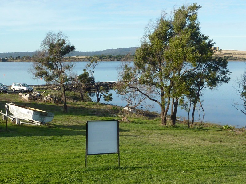 7 Longs Road, Boomer Bay TAS 7177